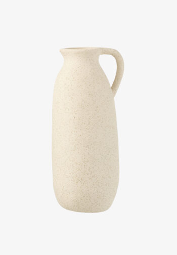 jug vase